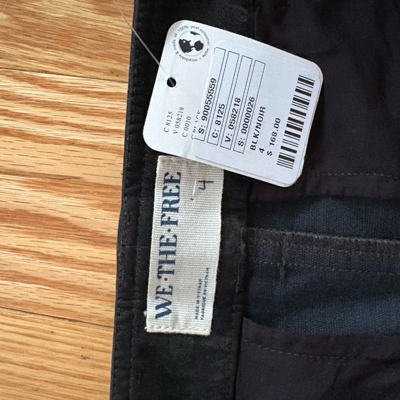 We The Free The Cool Kid Suede Micro shorts size 4 - Picture 4 of 6